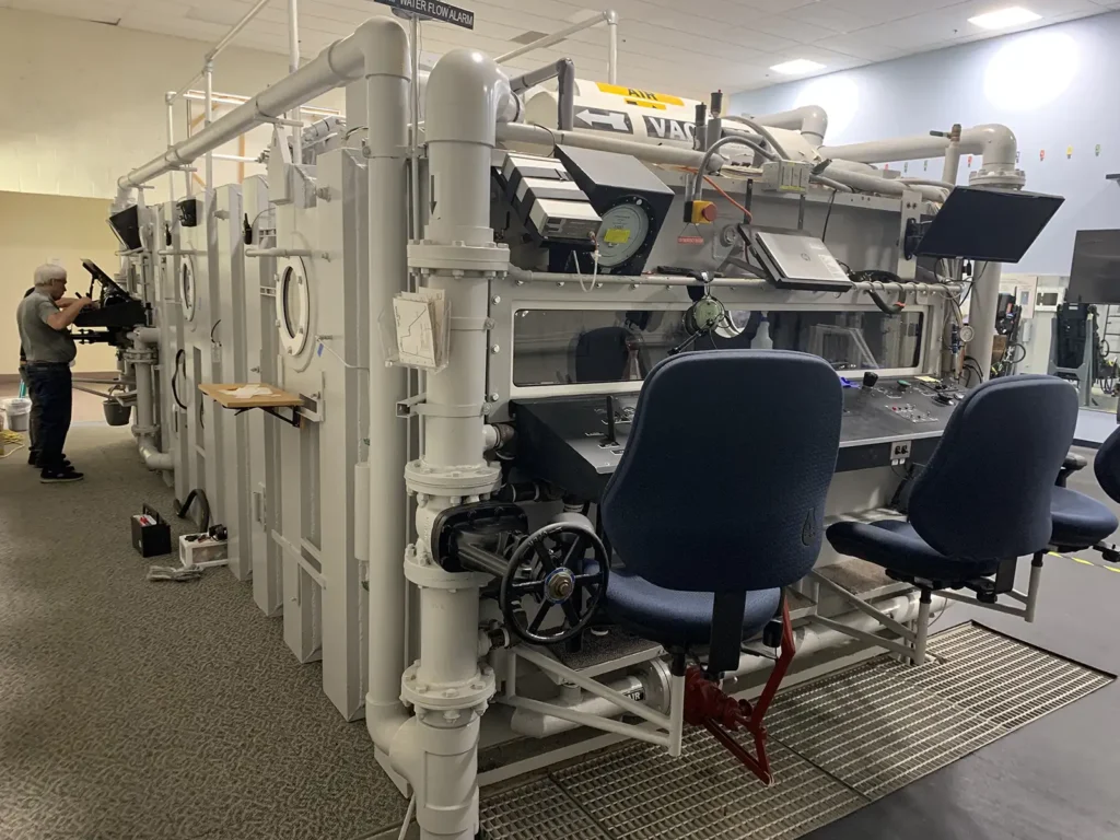 Hydrospace Altitude Chamber 3