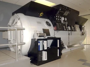 Hydrospace HMS Multiplace Hyperbaric Chamber